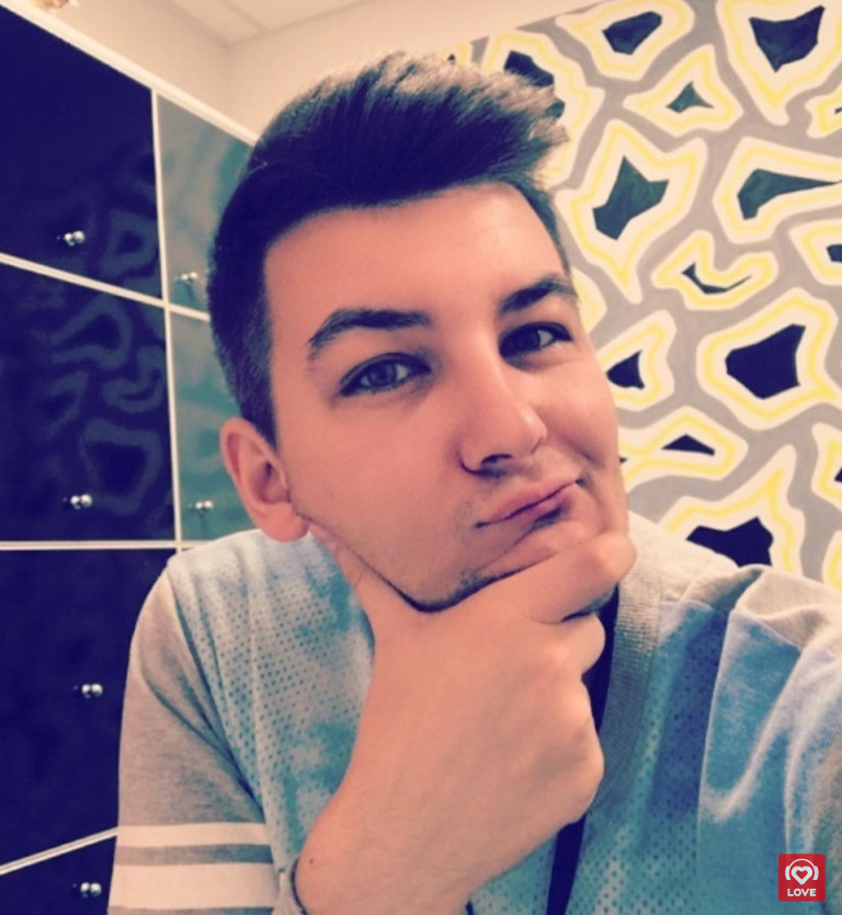 Александр Соколов